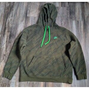 Nike Hoodie Mens Large Green Camo Swoosh Logo Sportwear Club Fleece Sweatshirt